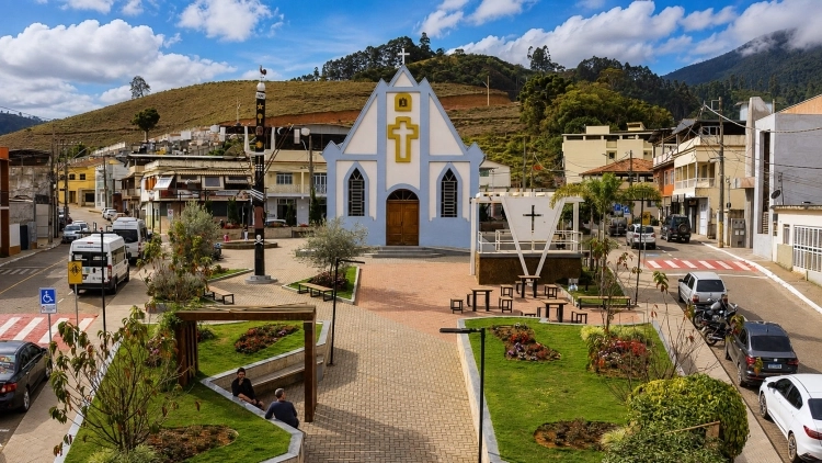 Expedi&ccedil;&atilde;o Alto Capara&oacute; &ndash; Cachoeiras (N&iacute;vel F&aacute;cil): 4 Dias e 3 Noites